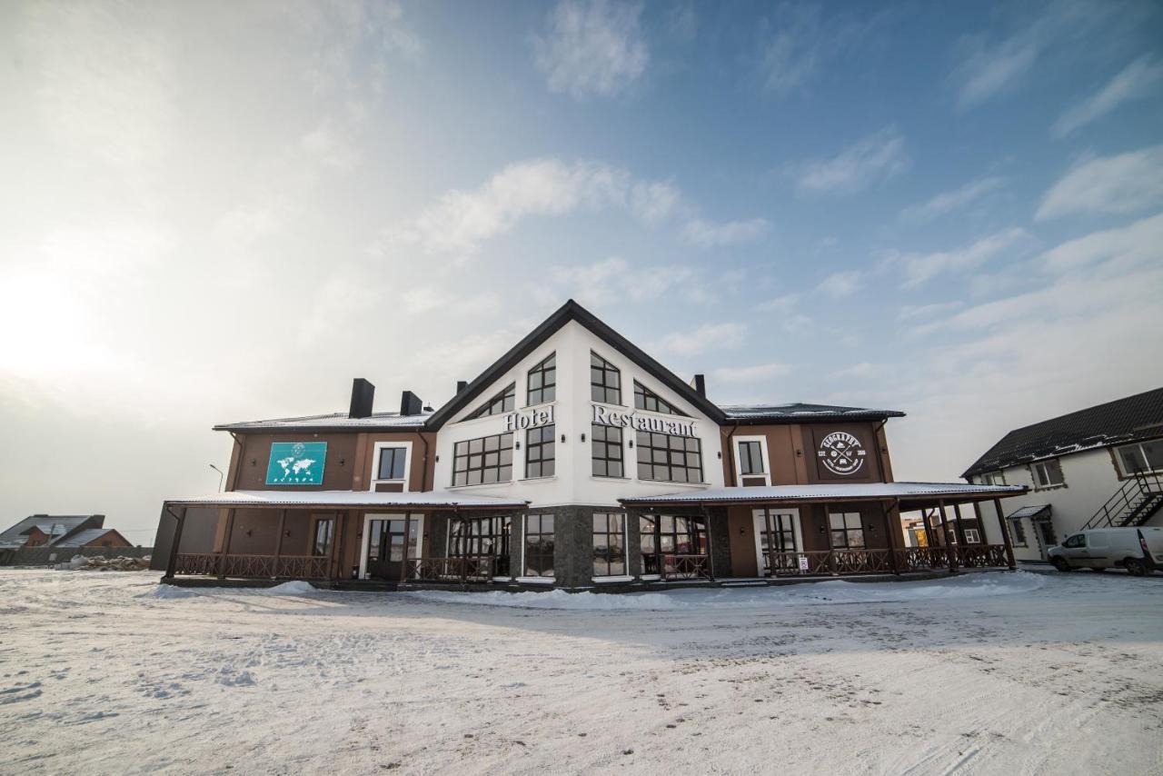 Geography Hotel Veresneve Exterior photo